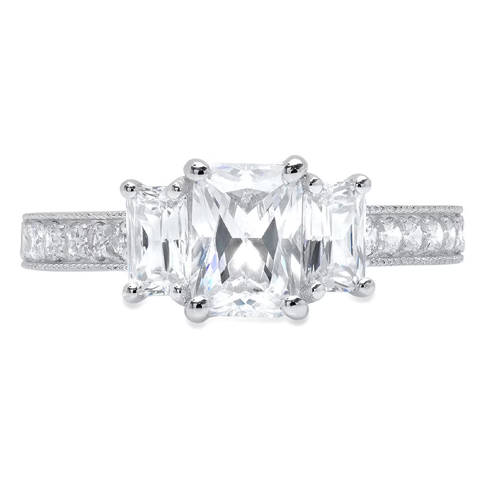 18K White Gold Three-Stone Diamond Engagement Ring X211