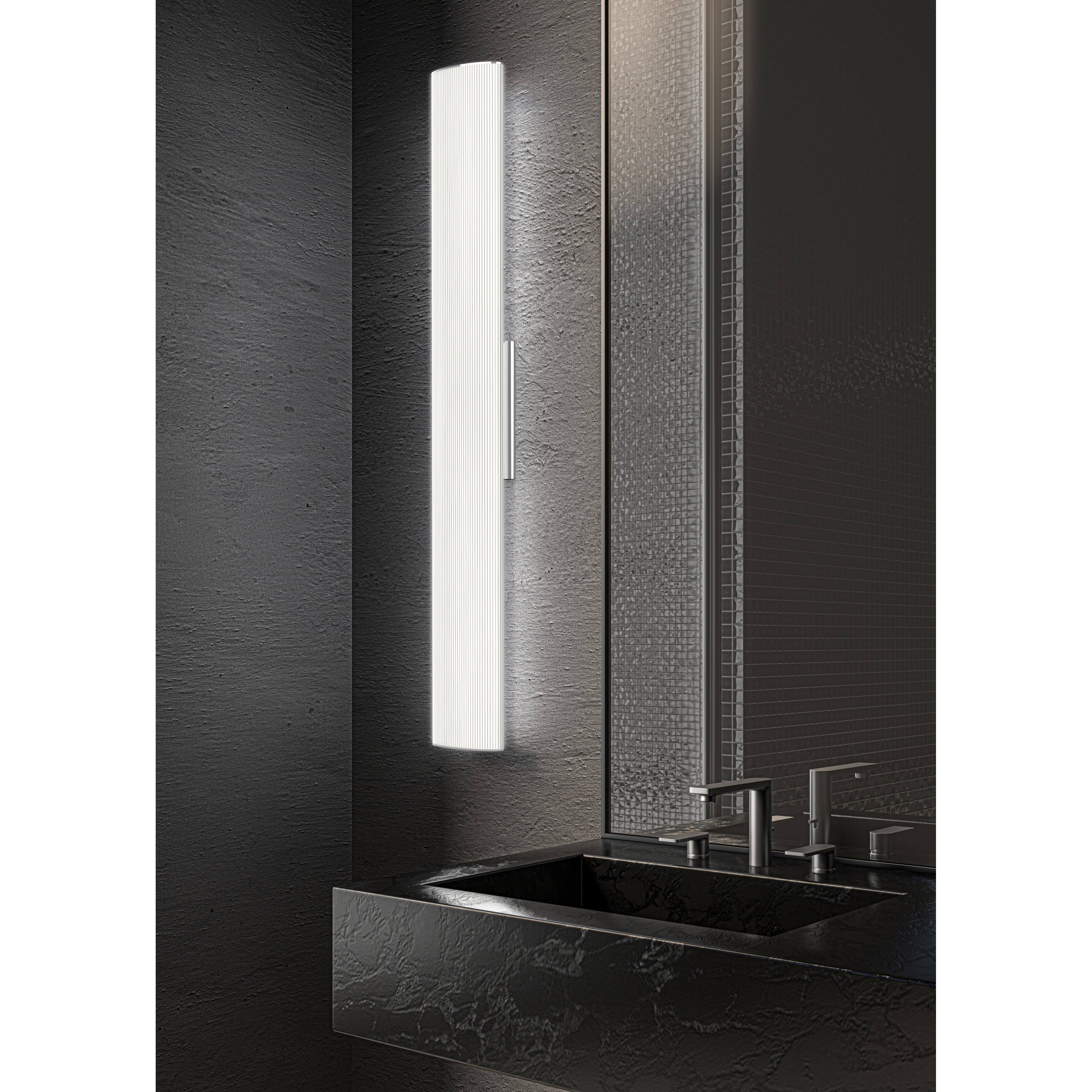 Satin Chrome LED Bath Bar 24in D684