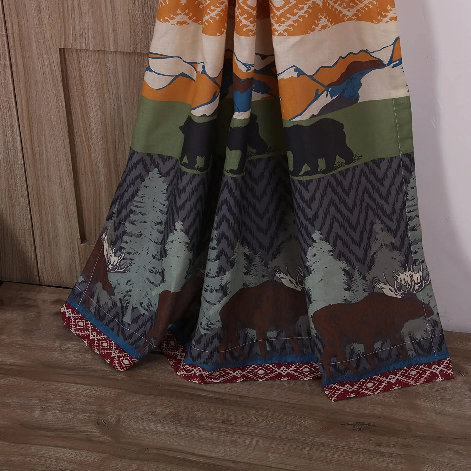 Curtain Panels Set of 2 with Tiebacks H45040