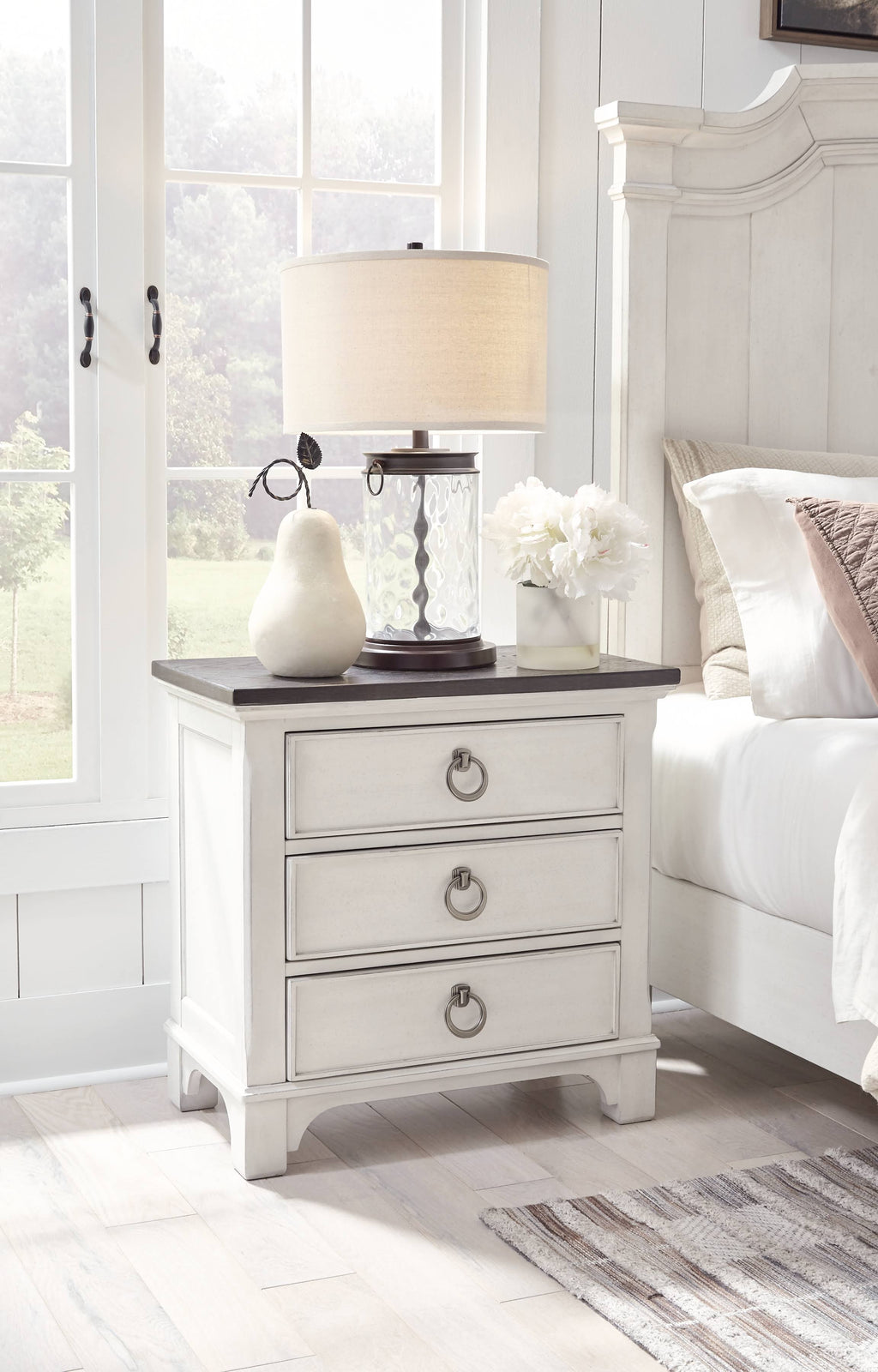 Three Drawer Night Stand U86042