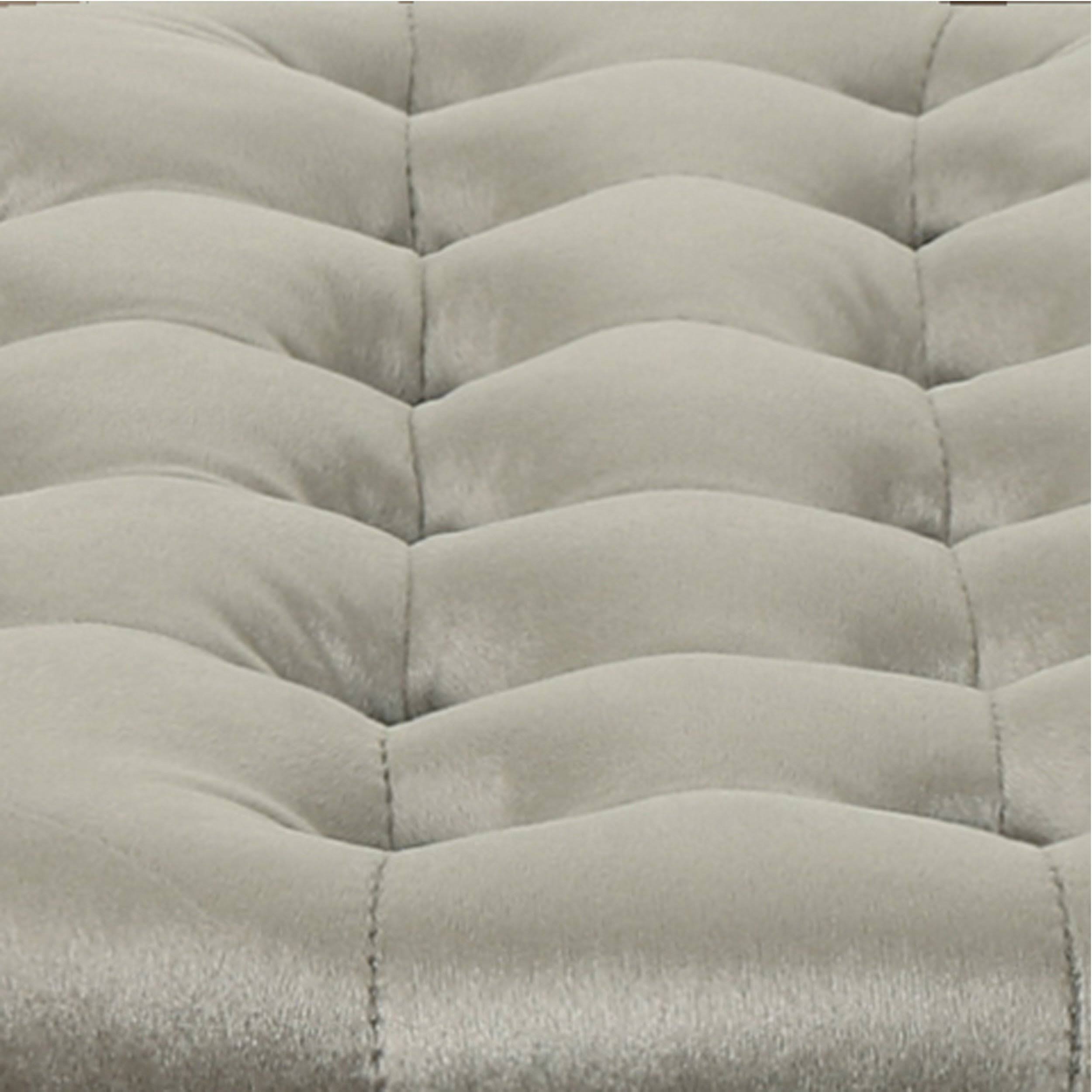 Black Velvet Tufted Ottoman X4072