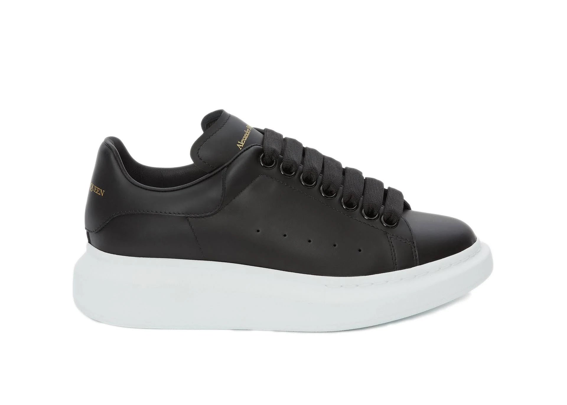 Oversized Black White Sole Sneakers O106845