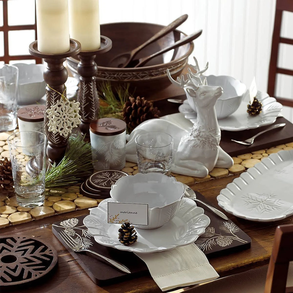 Alpine Carved 4-Piece Accent Plate Set C512