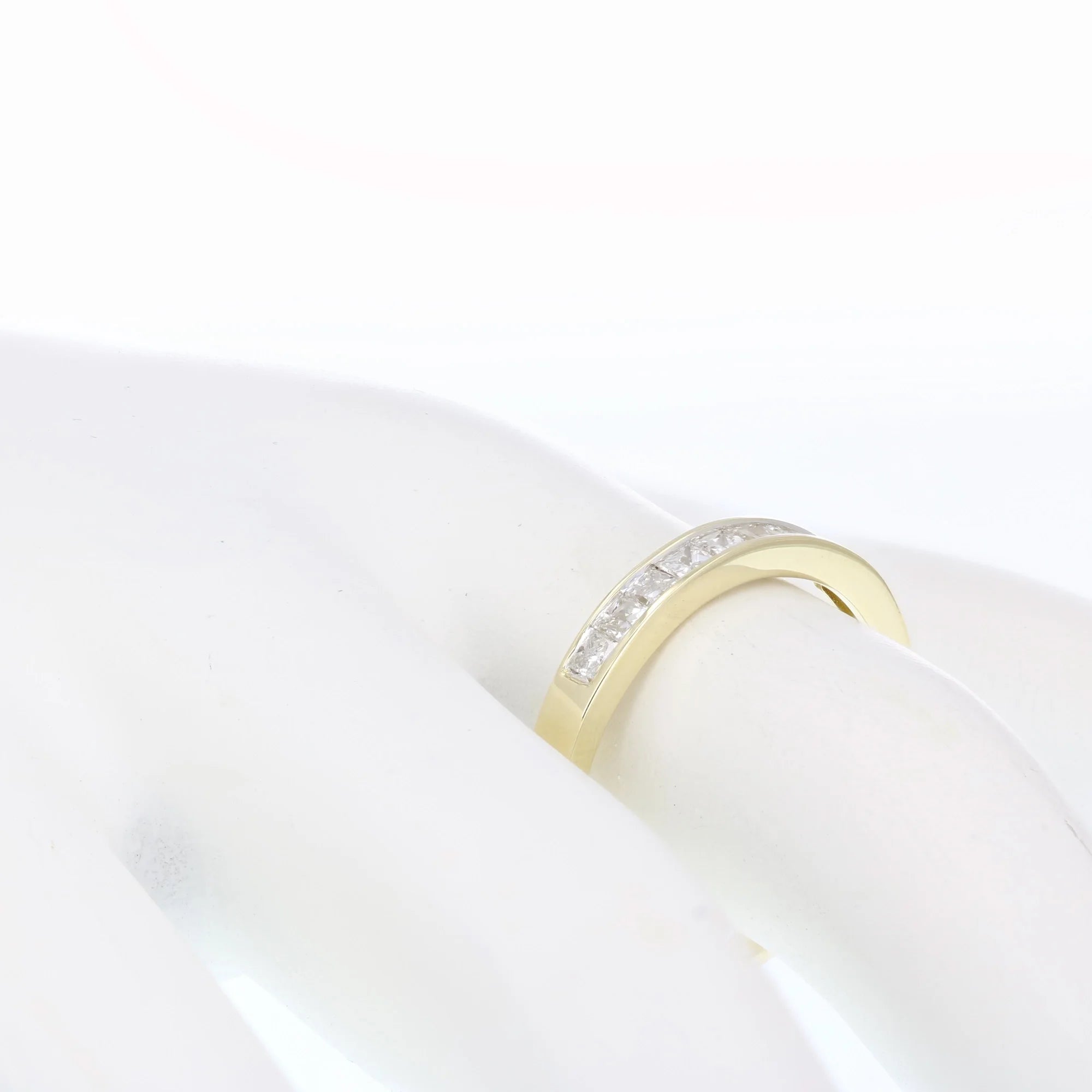 14K Yellow Gold Princess Cut Diamond Wedding Band Size 9 J7423