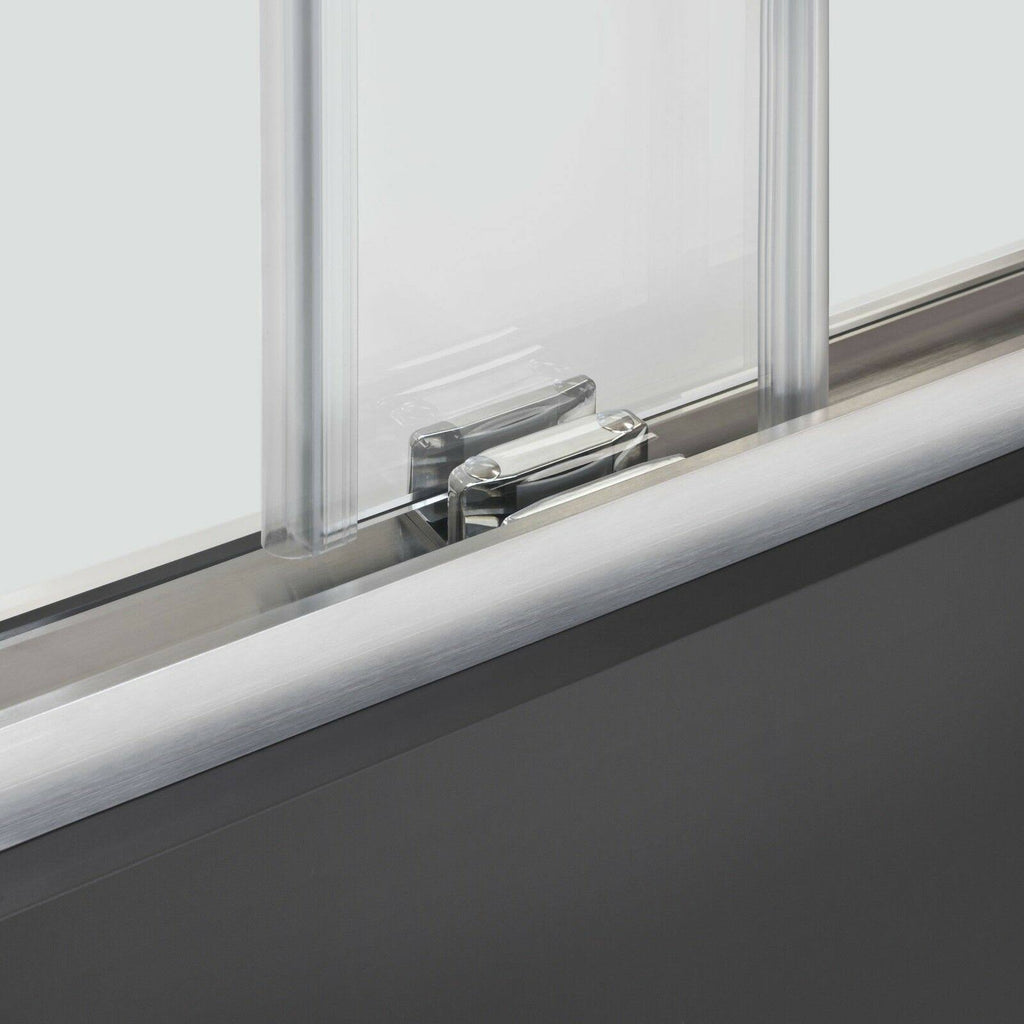 60 x 62 Bypass Frameless Tub Door Y692060