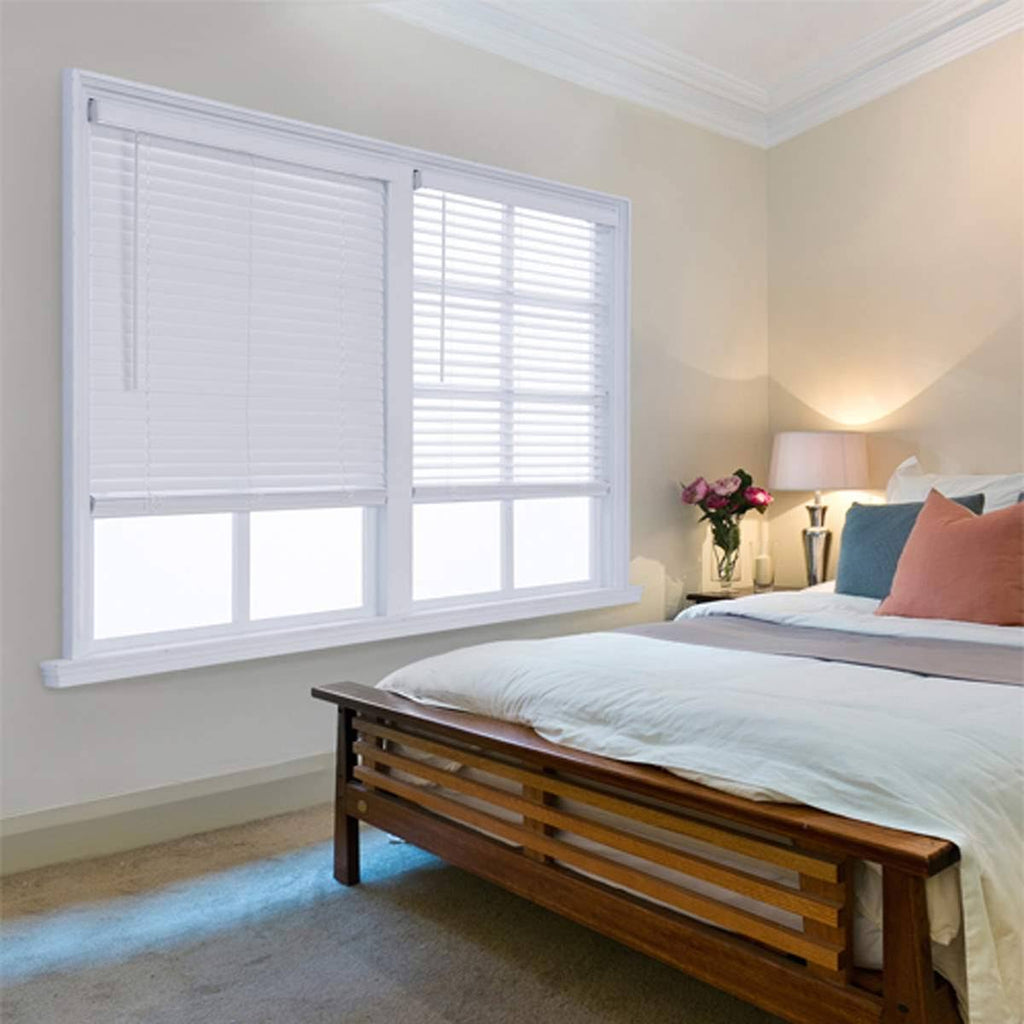 Cordless Distressed Faux Wood Blinds I47702