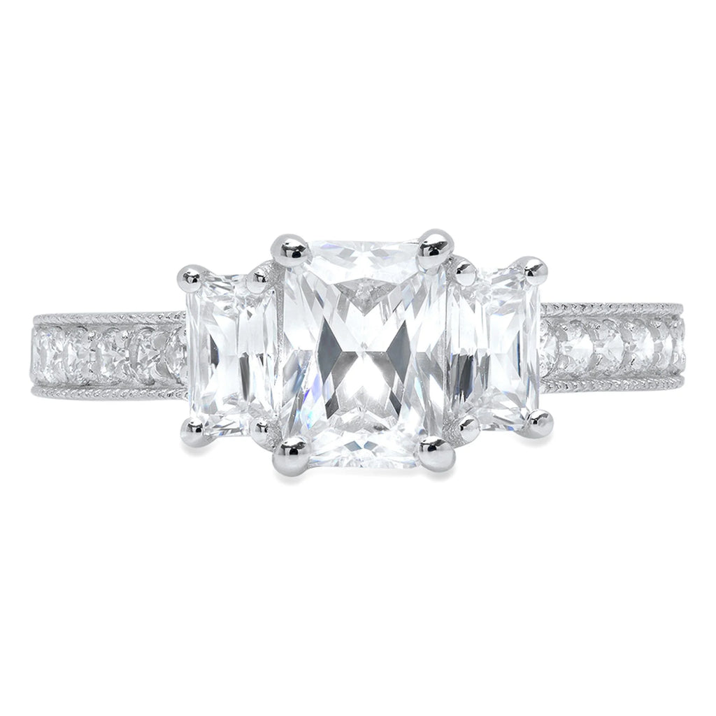 18K White Gold Three-Stone Diamond Engagement Ring X211