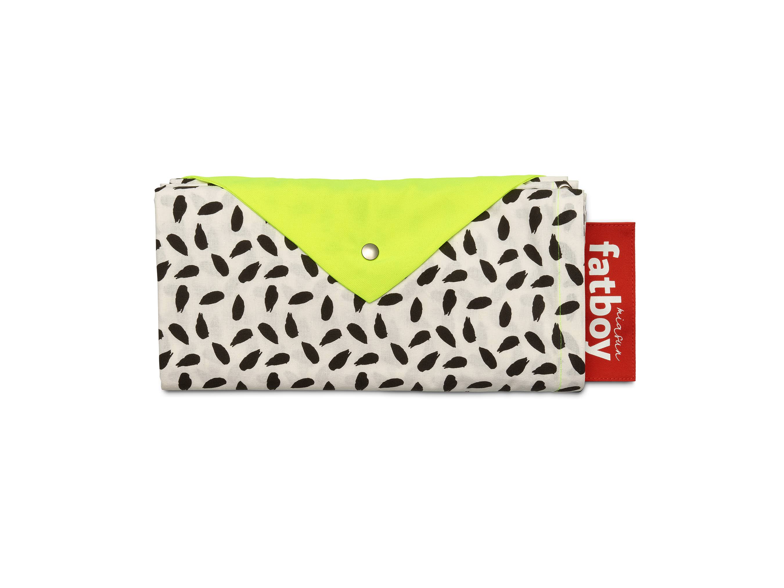 Portable Beach Tent Sun Shade X7592