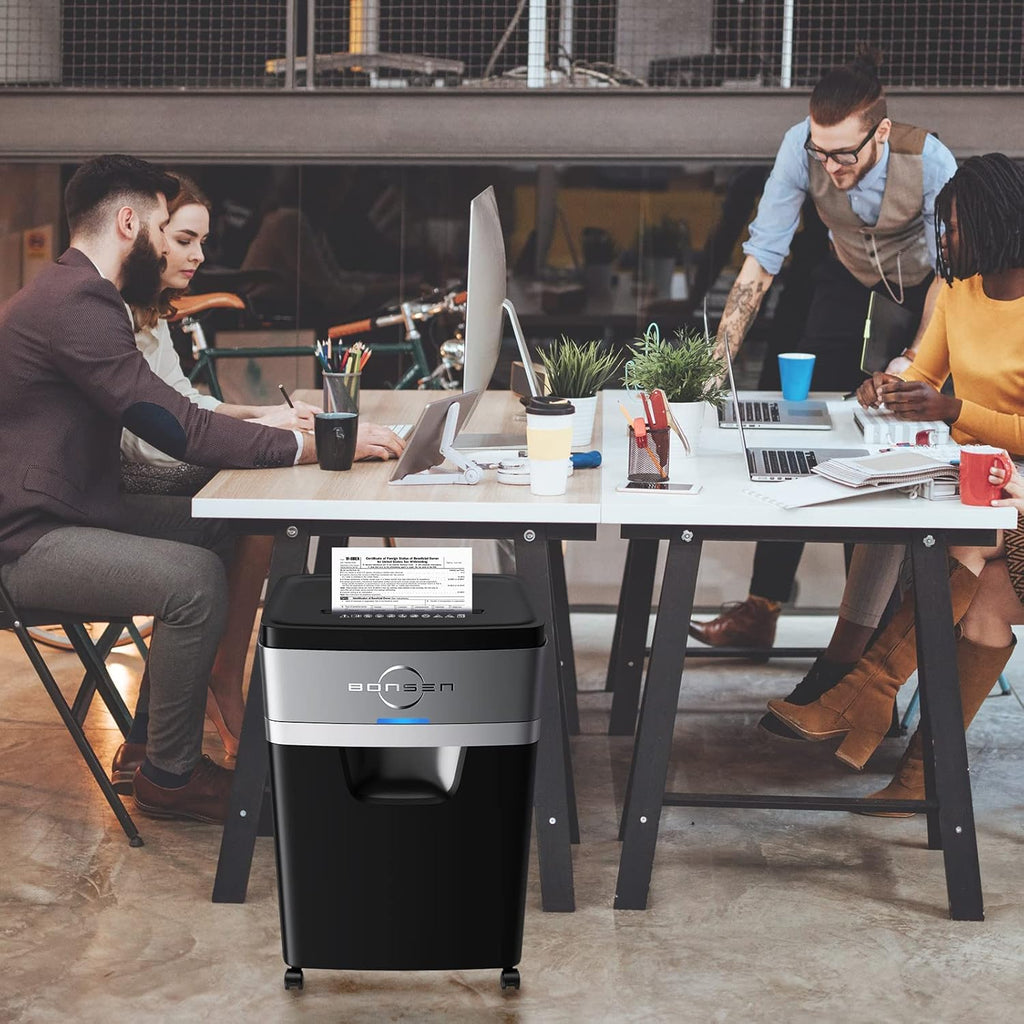18-Sheet Cross-Cut Paper Shredder with 6.6 Gallons Pullout Basket C587581
