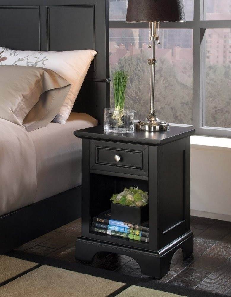 Black Queen 3-Piece Bedroom Set Z283